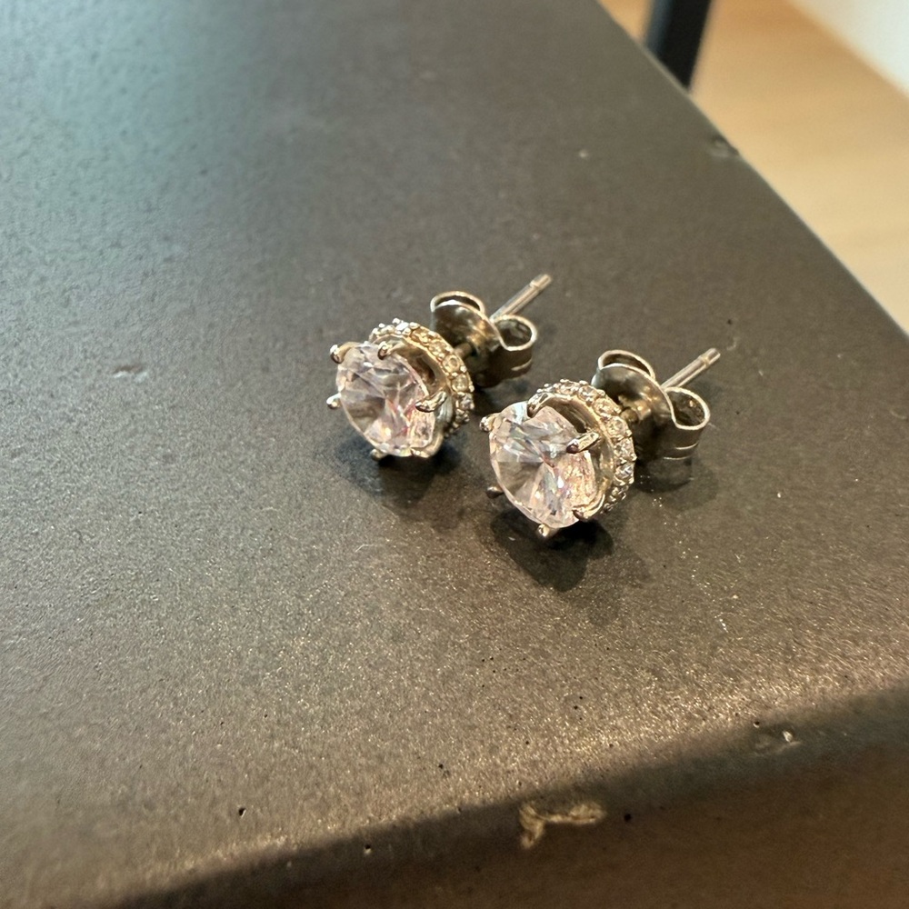 Nordstrom 2ct tw Halo Cubic Zirconia Sterling Silver Stud
Earrings
